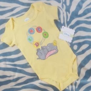 Baby Disney Dumbo Onesie 6-9 months NWT Yellow